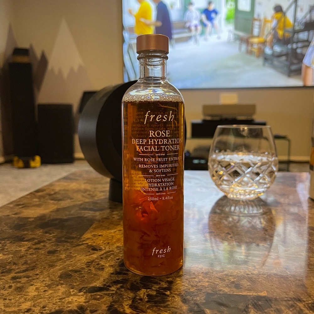 Fresh Rose & Hyaluronic Acid Deep Hydration Toner